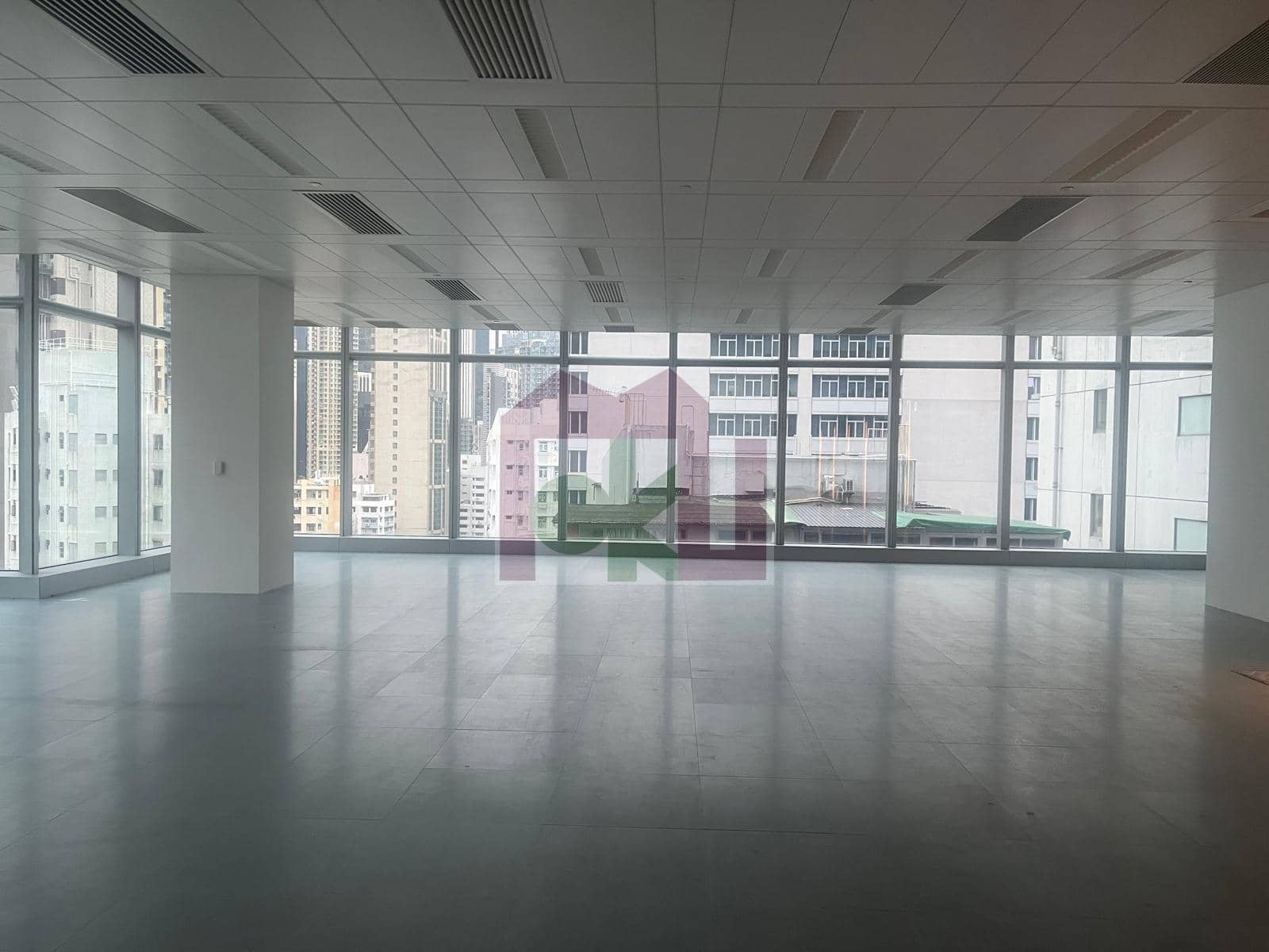 Plaza 228 building or unit photo